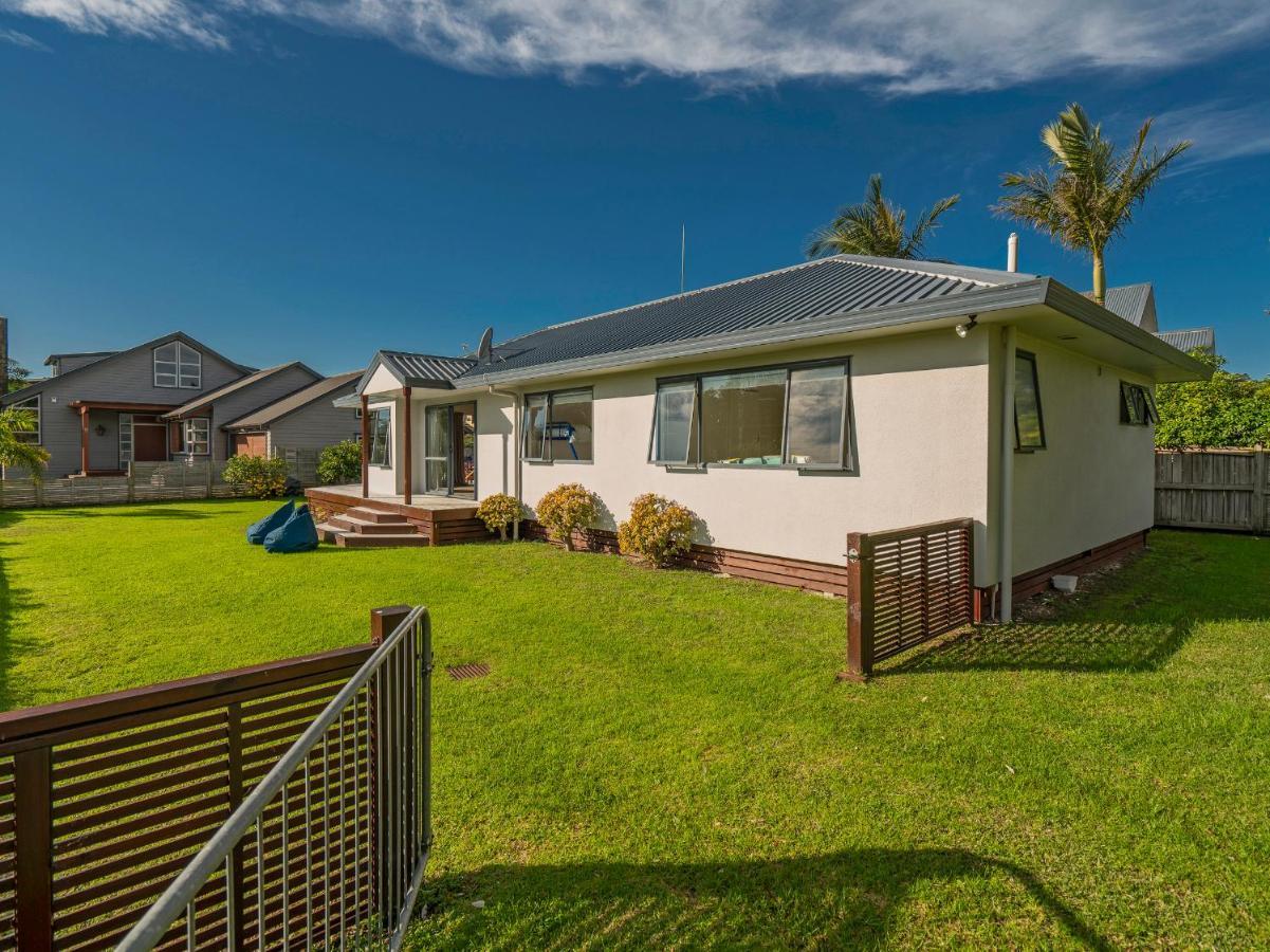 Sunlight Bach - Whitianga Holiday Home Экстерьер фото